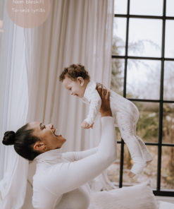 Onesie med lynlås - catching stars print