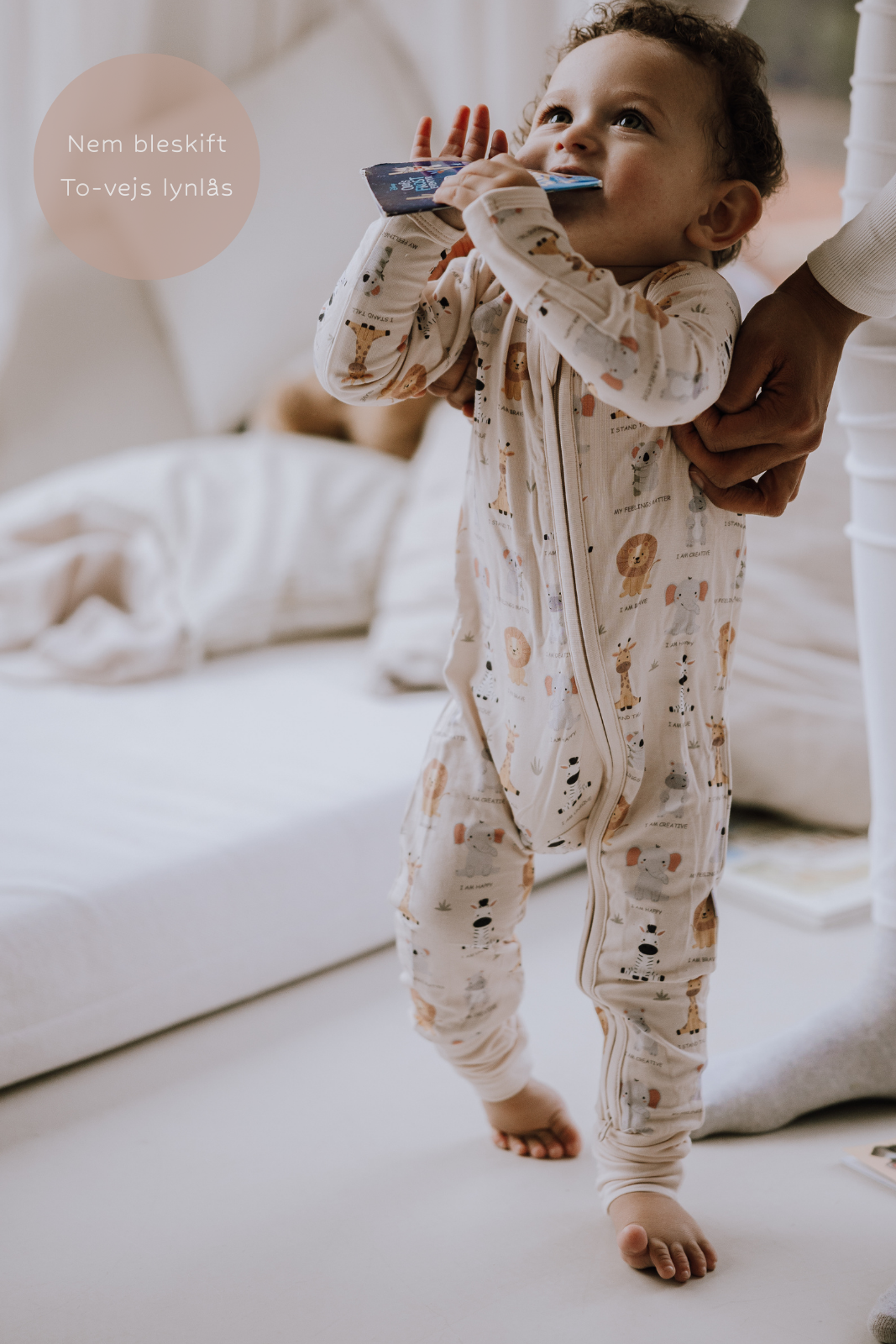 sparkedragt/onesie med to-vejslynlås med søde safari dyr