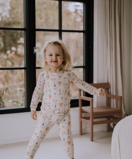 Stand tall – to-delt pyjamas