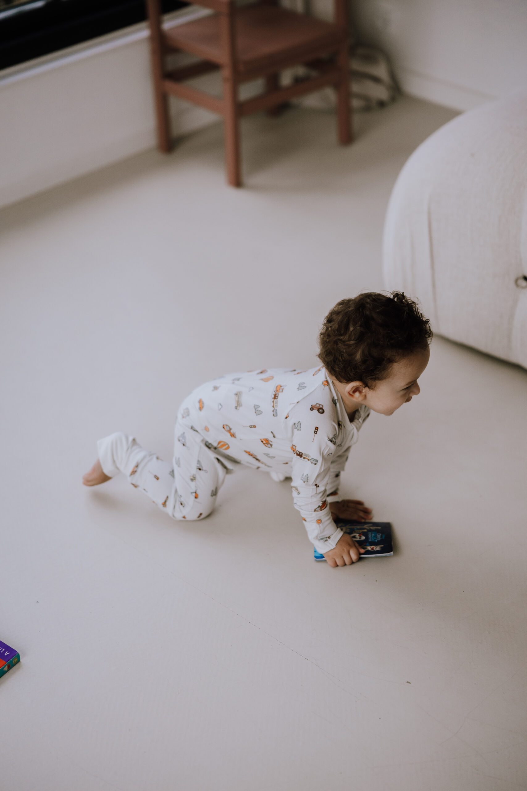 Onesie i bambusviskose med lynlås - vehicles print - Billede 8